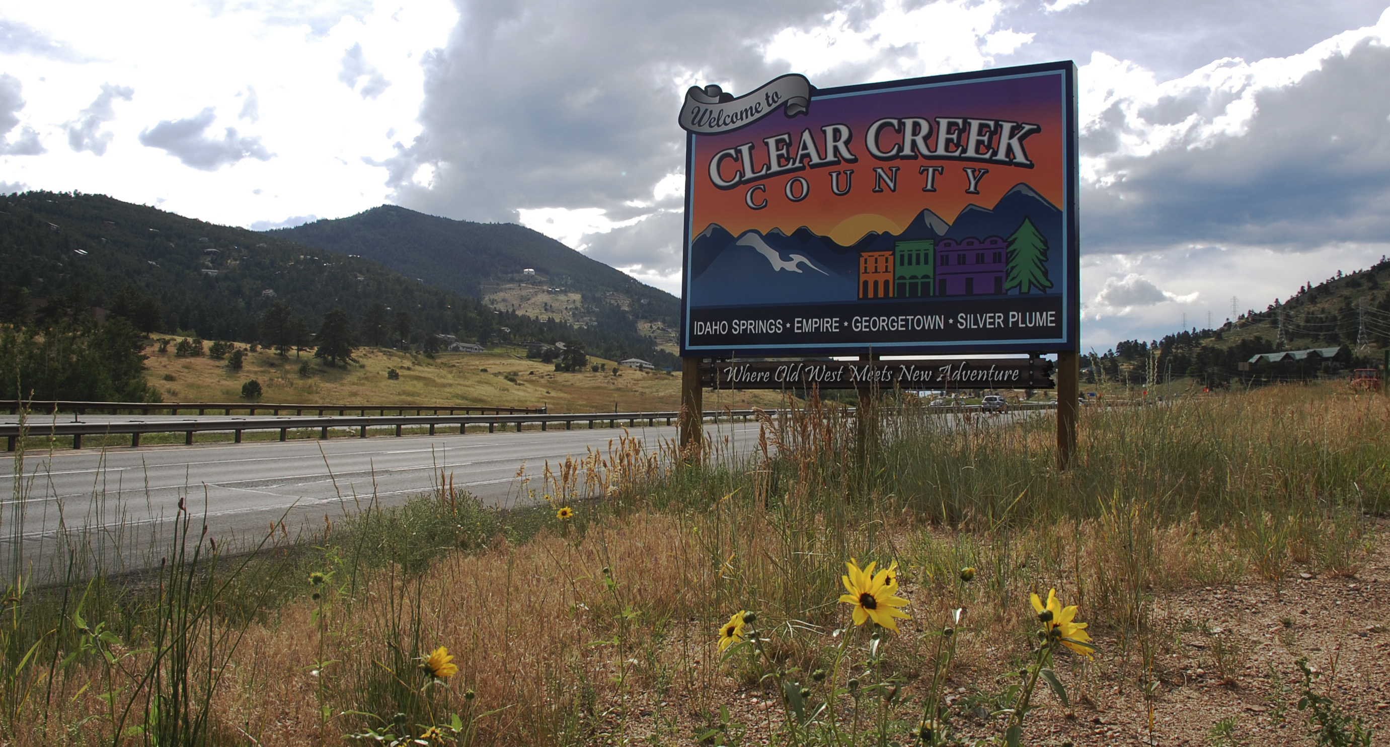 New Gateway Signs in Clear Creek County